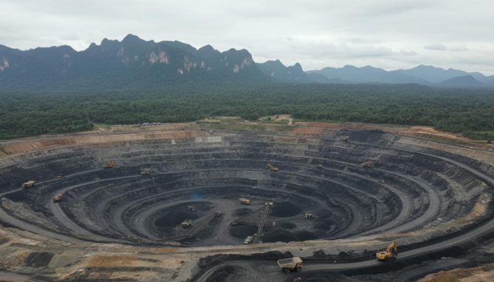 Вашингтон нацелен на возрождение угольной и нефтяной промышленности Венесуэлы